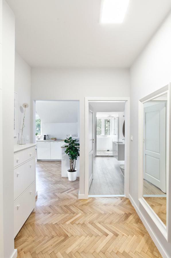 Opera Apartments Познан Екстериор снимка
